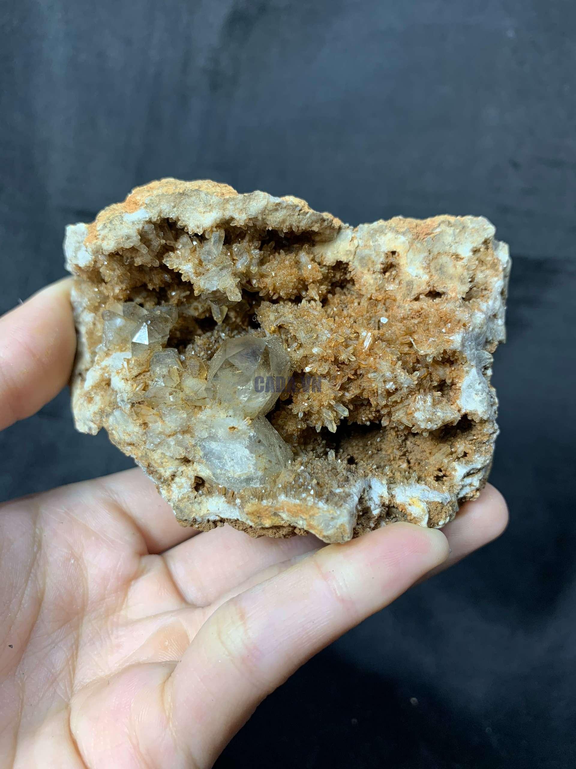Agate Geode with Smoky Quartz - Hốc Mã Não cộng sinh tinh thể Thạch Anh Khói | CADA DECOR