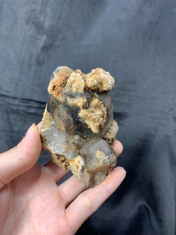 Agate Geode with Smoky Quartz - Hốc Mã Não cộng sinh tinh thể Thạch Anh Khói | CADA DECOR