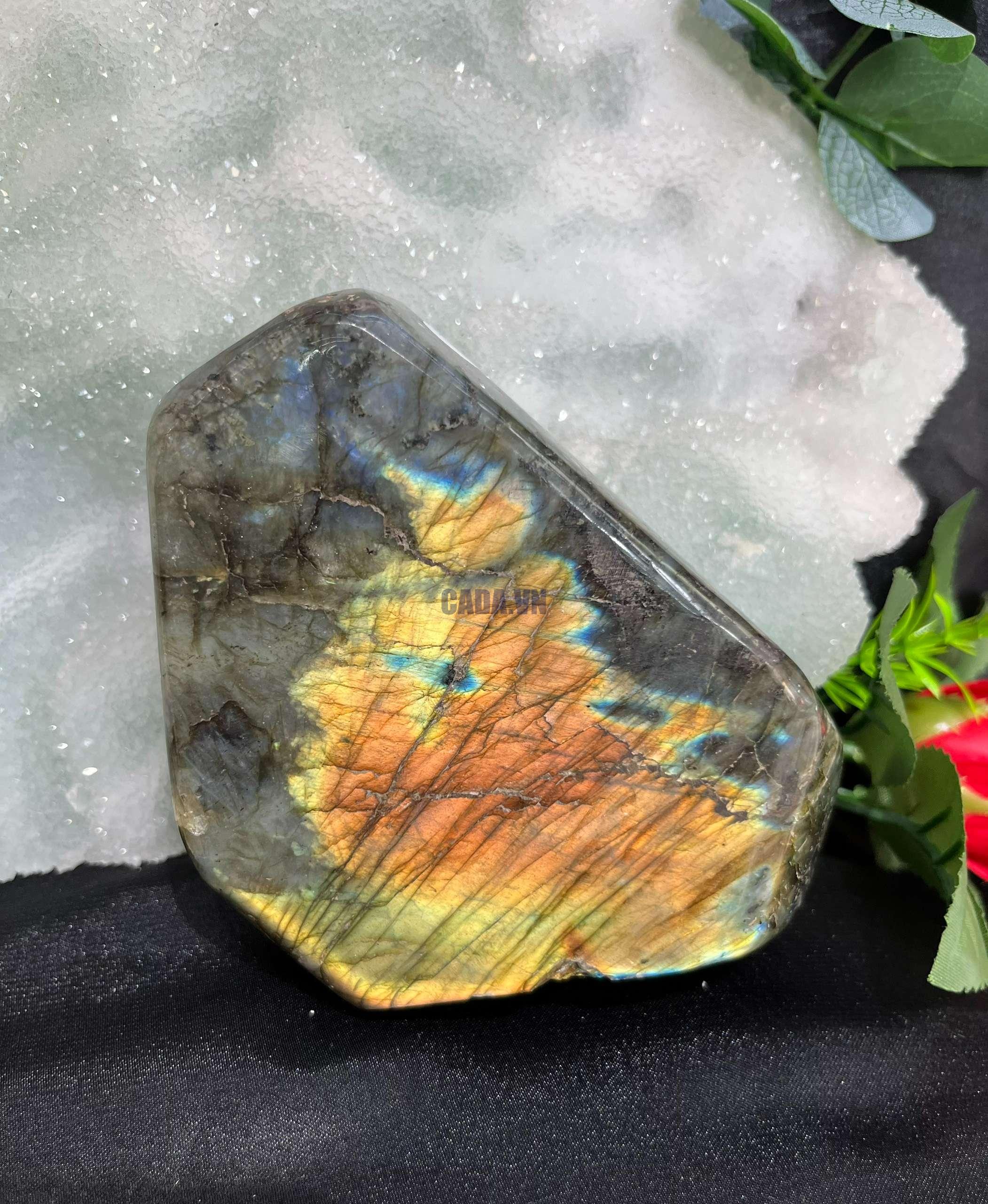 ĐÁ XÀ CỪ – Labradorite | CADA DECOR