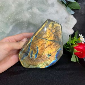 ĐÁ XÀ CỪ – Labradorite | CADA DECOR
