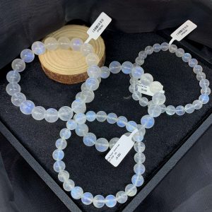 Vòng Moonstone - Đá mặt trăng chất đẹp | CADA DECOR