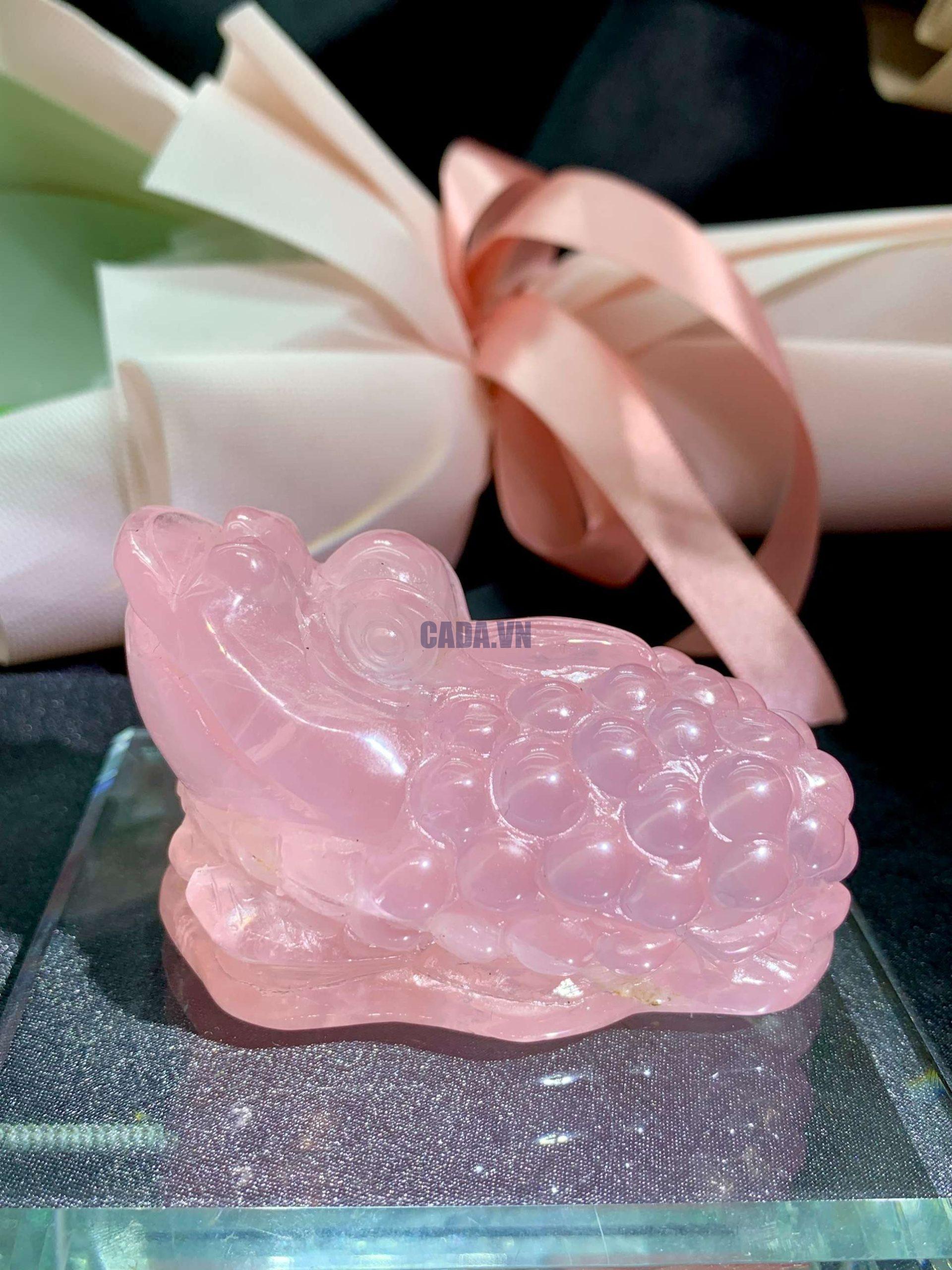 Thiềm Thừ Thạch Anh Hồng | CADA DECOR