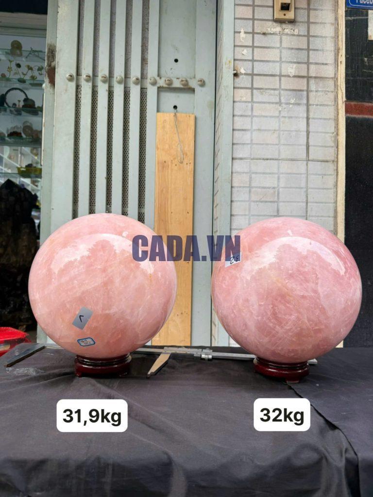 Quả cầu thạch anh hồng nặng 32kg đk 28,2cm
