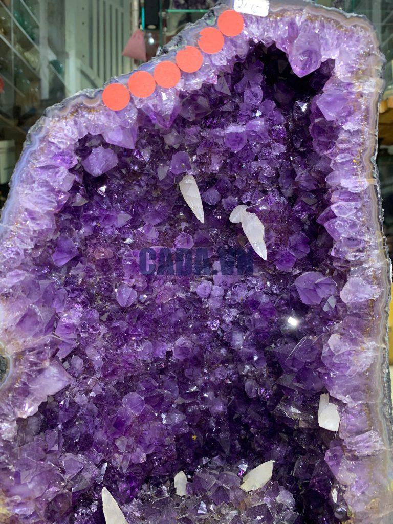 Hốc thạch anh tím đậm KT 36 x 23cm KL 21.10 kg