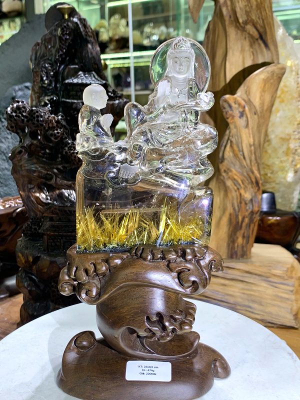 Tượng nhất tâm bái Phật đà thạch anh tóc vàng KT: 23x9.5cm KL: 474g