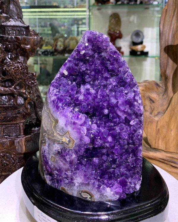 Thạch anh tím Uruguay - KT: 21x17cm - KL: 2,552kg