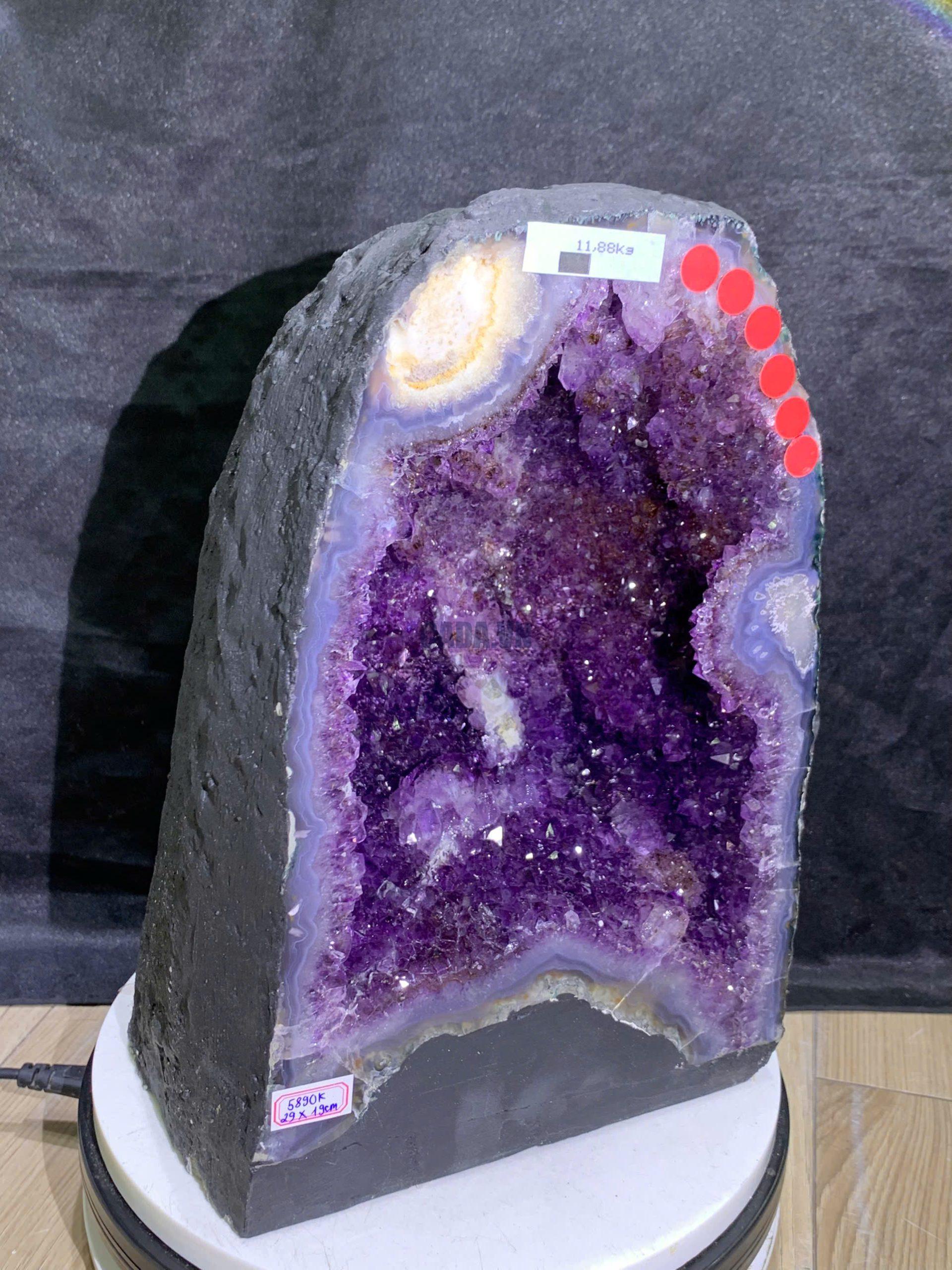 Hốc thạch anh tím tự nhiên - KT: 29x19cm - KL: 11.88kg