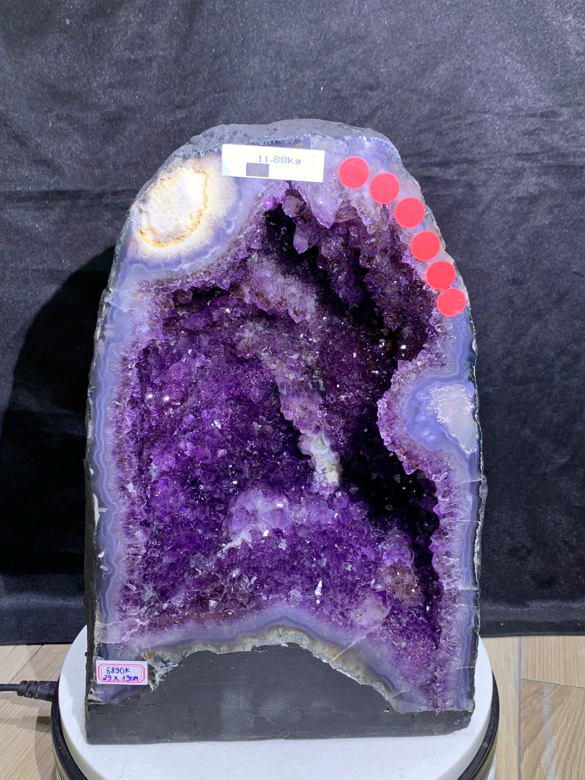 Hốc thạch anh tím tự nhiên - KT: 29x19cm - KL: 11.88kg 