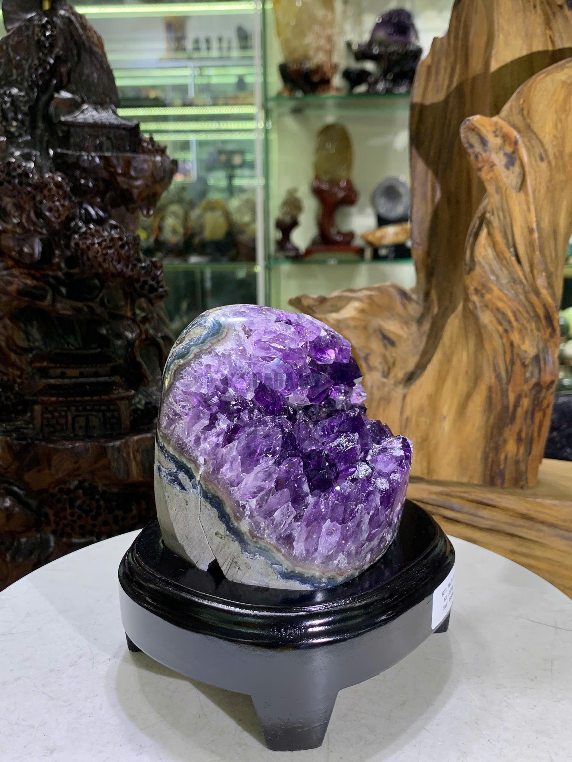 Uruguay - KT: 14x11cm - KL: 826g