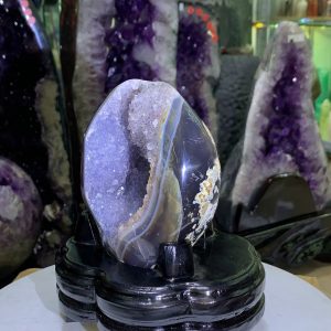 KT: 16x8cm KL: 0.695kg