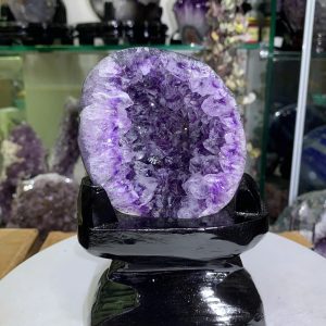 KT: 16x9cm KL: 450g