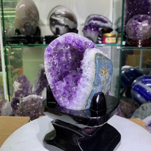 KT: 18x10cm KL: 825g