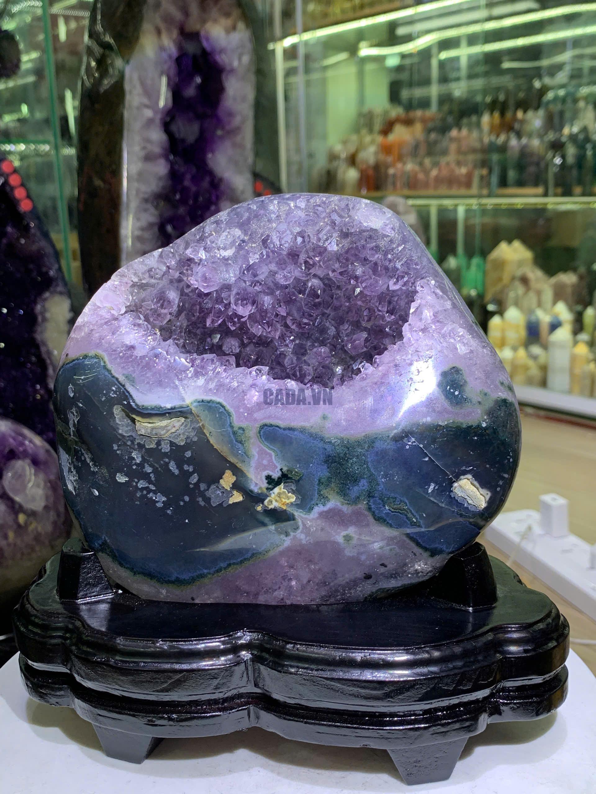 KT: 21x18cm KL: 1.915kg KT: 21x18cm KL: 1.915kg