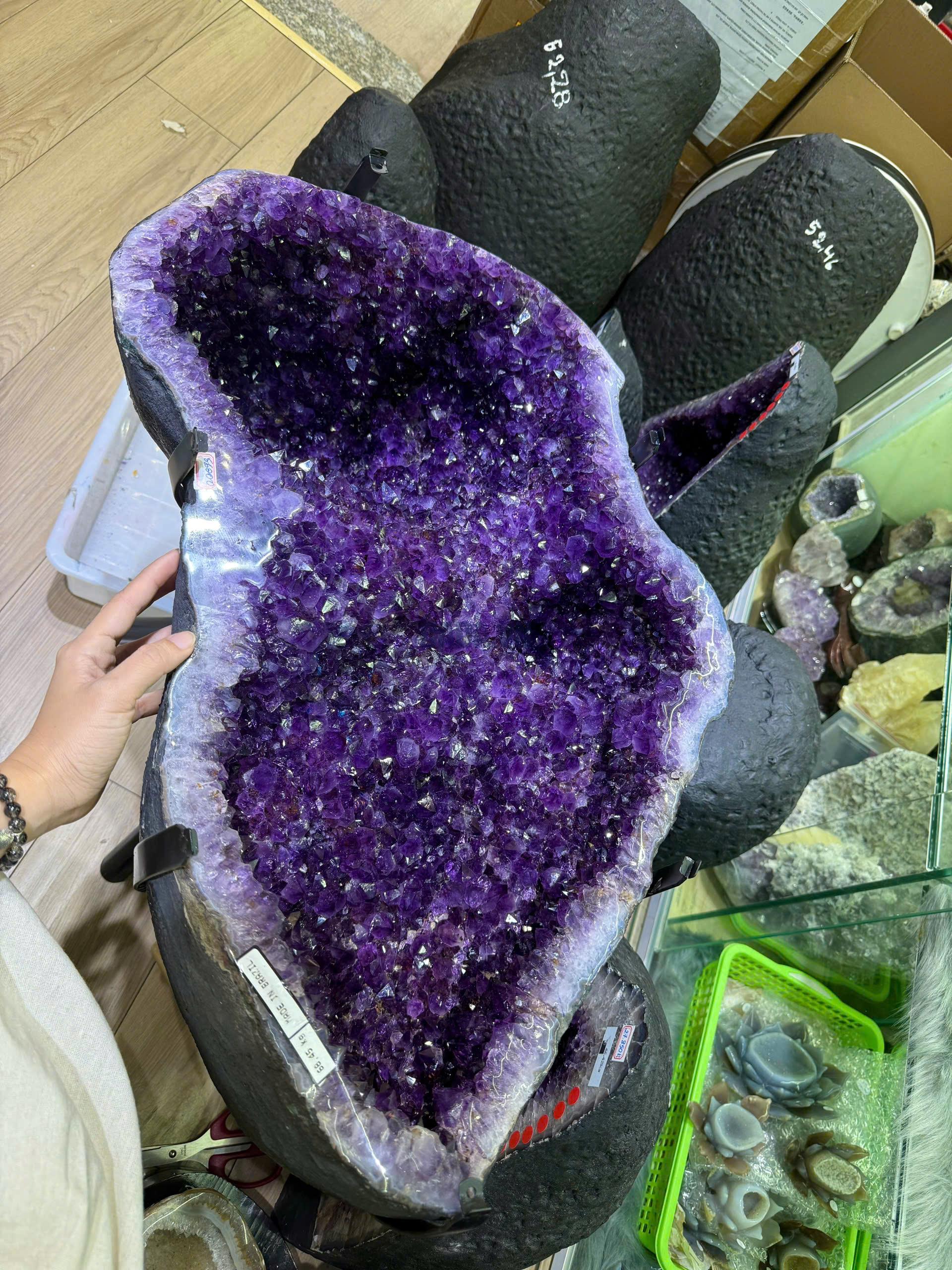 mặt bàn ~70x42cm 68,5 kg giá 56tr mặt bàn ~70x42cm 68,5 kg giá 56tr