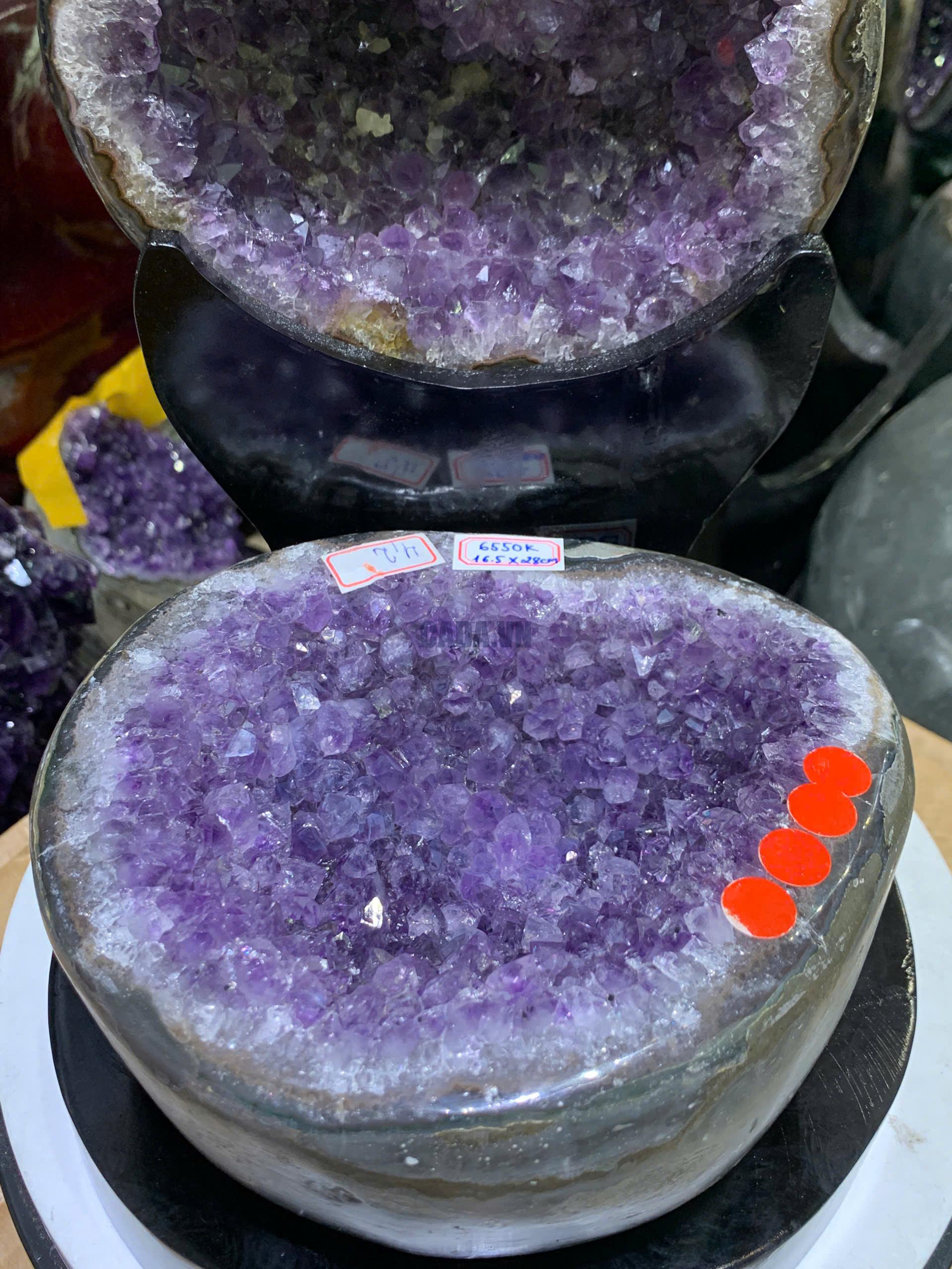 KT: 28x16.5cm KL: 4.2kg KT: 28x16.5cm KL: 4.2kg