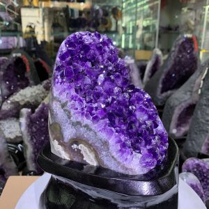 KT: 23x10cm KL: 2.18kg