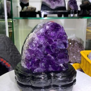 KT: 15x9cm KL: 945g