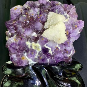 KT: 33x26cm KL: 8.77kg