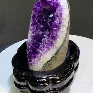 KT: 15x9.5cm KL: 0.688kg