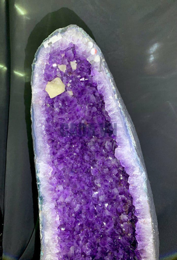 Hốc Thạch Anh Tím - Amethyst Geode KT: 108x24cm - KL: 47.26kg