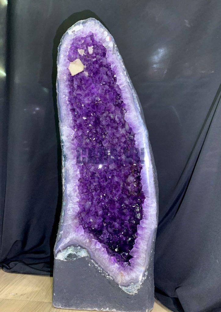 Hốc Thạch Anh Tím - Amethyst Geode KT: 108x24cm - KL: 47.26kg