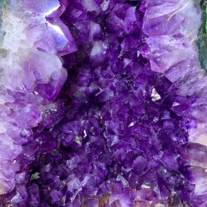 Hốc Thạch Anh Tím - Amethyst Geode KT: 66x35cm - KL: 35,3kg