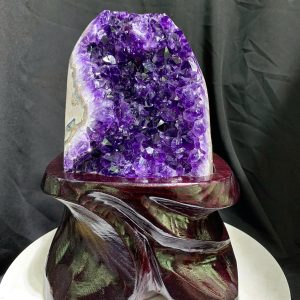 Thạch Anh Tím - Amethyst kèm đế gỗ KT: 23x11cm - KL: 2.044kg