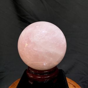 Bi Cầu Thạch Anh Hồng - Rose Quartz ĐK: 11.1cm, KL: 1.85kg