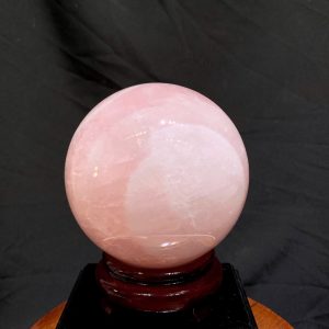Bi Cầu Thạch Anh Hồng - Rose Quartz ĐK: 10.67cm, KL: 1.67kg