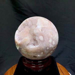 Cầu Thạch Anh Tím Hồng - Pink Amethyst And Flower Agate ĐK: 10.3cm, KL: 1.47kg