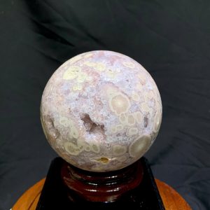 Cầu Thạch Anh Tím Hồng - Pink Amethyst And Flower Agate ĐK: 10.2cm, KL: 1.45kg