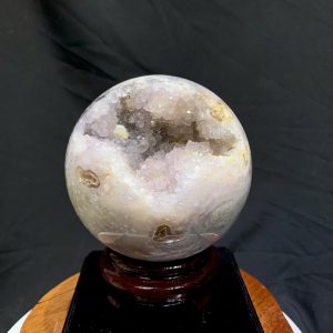Cầu Thạch Anh Tím Hồng - Pink Amethyst And Flower Agate ĐK: 10.8cm, KL: 1.64kg