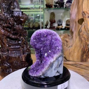 Thạch Anh Tím - Amethyst kèm đế gỗ KT: 15x12cm - KL: 740g