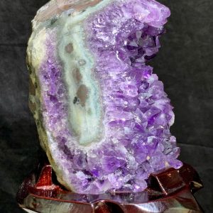 Thạch Anh Tím - Amethyst kèm đế gỗ KT: 22x12cm - KL: 2.04kg