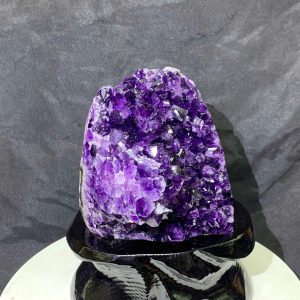 Thạch Anh Tím Uruguay - Amethyst kèm đế gỗ KT: 18x11cm - KL: 1.538kg