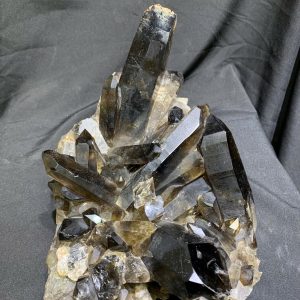 CỤM TINH THỂ THẠCH ANH KHÓI - SMOKY QUARTZ, KT: 27x19cm, KL: 4.665kg