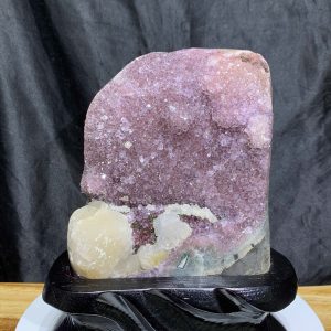 Thạch Anh Tím biến thể hồng nâu - Amethyst kèm đế gỗ KT: 22x14cm - KL: 2.574kg