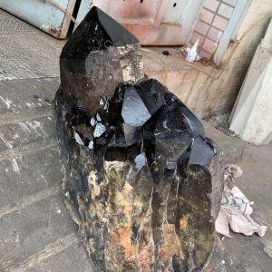 THẠCH ANH KHÓI BIẾN THỂ THÁP - SMOKY QUARTZ KL: 65KG