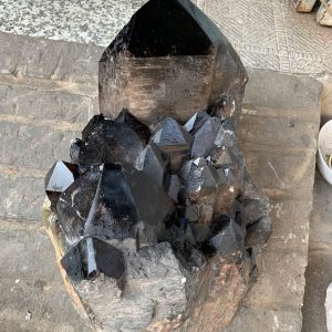 THẠCH ANH KHÓI BIẾN THỂ THÁP - SMOKY QUARTZ KL: 65KG
