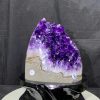 Thạch Anh Tím Uruguay - Amethyst tím đậm kèm đế gỗ KT: 20x13cm - KL: 1.8kg