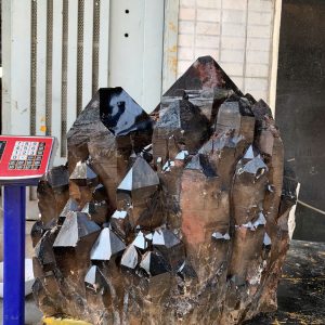 THẠCH ANH KHÓI BIẾN THỂ THÁP - SMOKY QUARTZ KL: 59.2KG