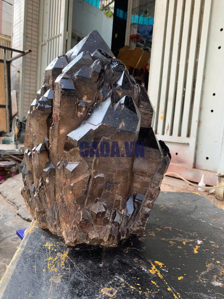 THẠCH ANH KHÓI BIẾN THỂ THÁP - SMOKY QUARTZ KL: 59.2KG