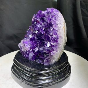 Thạch Anh Tím - Amethyst kèm đế gỗ KT: 13x9.5cm - KL: 0.744kg