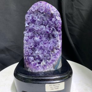Thạch Anh Tím - Amethyst kèm đế gỗ KT: 18x11cm - KL: 1.07kg