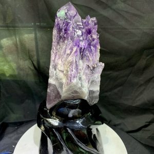 Thạch Anh Tím biến thể tháp - Bahia Amethyst KT: 30x11cm - KL: 1.605kg