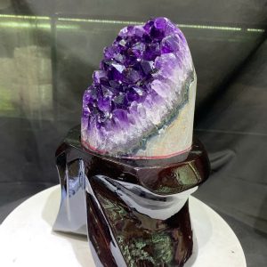 Thạch Anh Tím - Amethyst KT: 21x10.5cm - KL: 1.582kg