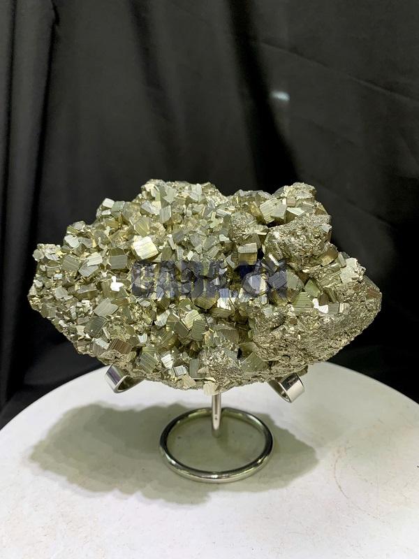 TINH THỂ ĐÁ VÀNG GĂM - PYRITE CHẤT LƯỢNG CAO KT: 13.5x8.5cm, KL: 1.365kg