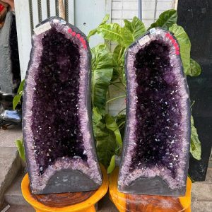 Cặp Hốc Thạch Anh Tím - Amethyst nặng 51.6kg và 43.55kg
